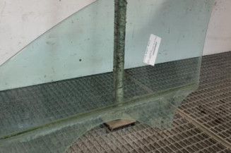 Vitre avant droit AUDI A4 3