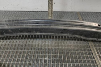 Renfort pare choc arriere (traverse) AUDI A4 3 Photo n°1