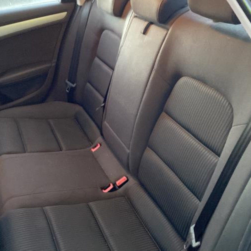 Renfort pare choc arriere (traverse) AUDI A4 3 Photo n°16