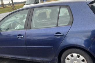 Retroviseur droit VOLKSWAGEN GOLF 5
