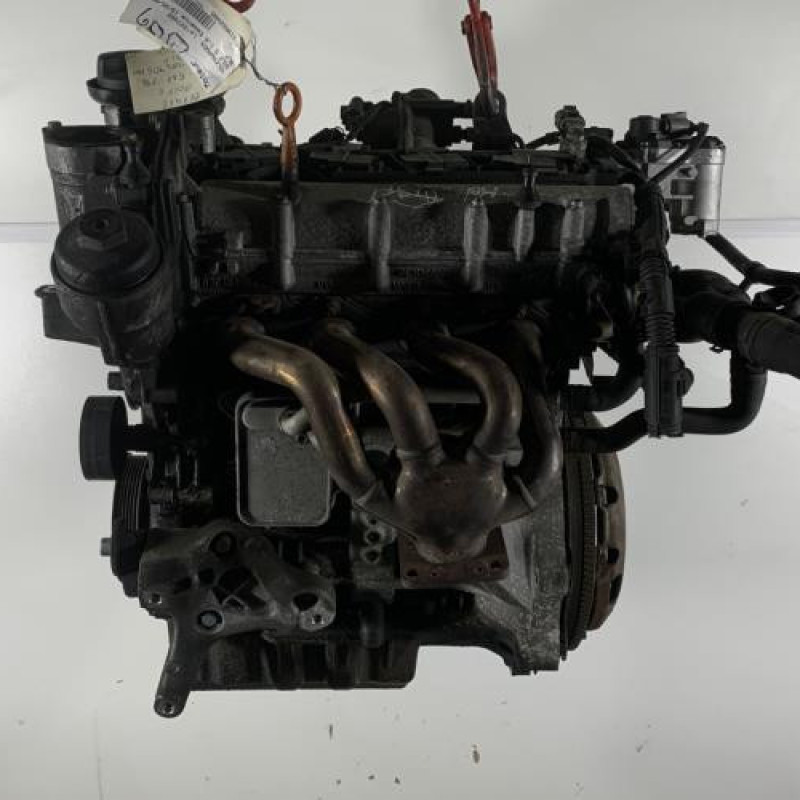 Moteur VOLKSWAGEN GOLF 5 Photo n°1