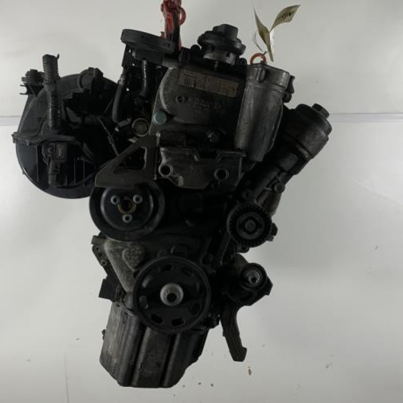 Moteur VOLKSWAGEN GOLF 5 Photo n°4