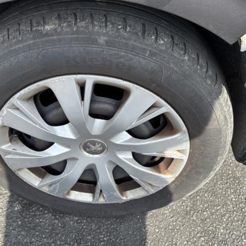 Moteur PEUGEOT 208 1 Photo n°15