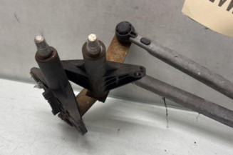 Moteur essuie glace avant PEUGEOT 205