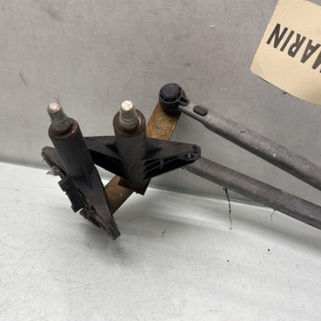 Moteur essuie glace avant PEUGEOT 205