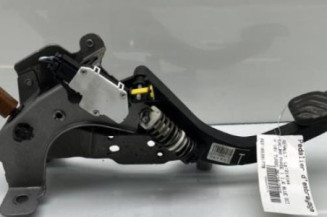 Pedale d'embrayage RENAULT KADJAR