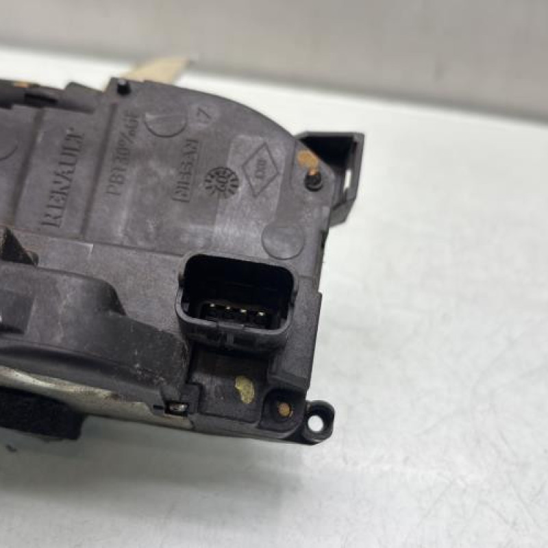 Serrure avant gauche RENAULT CLIO 3 Photo n°5