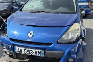Serrure avant gauche RENAULT CLIO 3