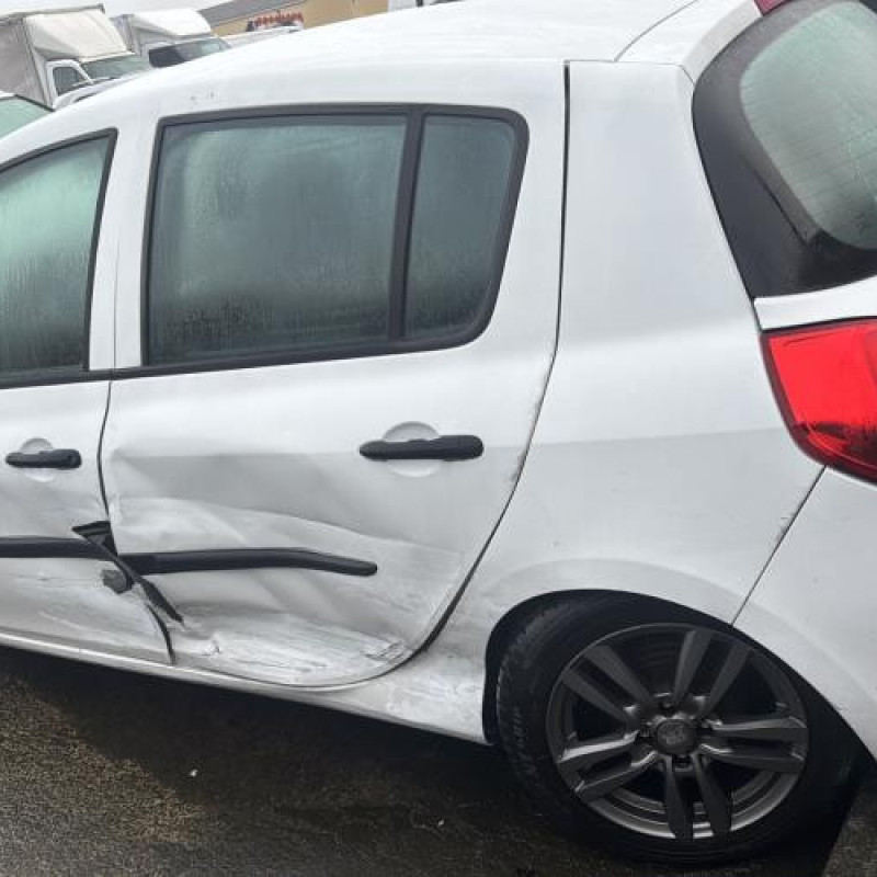 Feu arriere principal droit (feux) RENAULT CLIO 3 Photo n°10