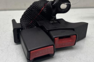 Attache ceinture arriere droit RENAULT CLIO 3 Photo n°1