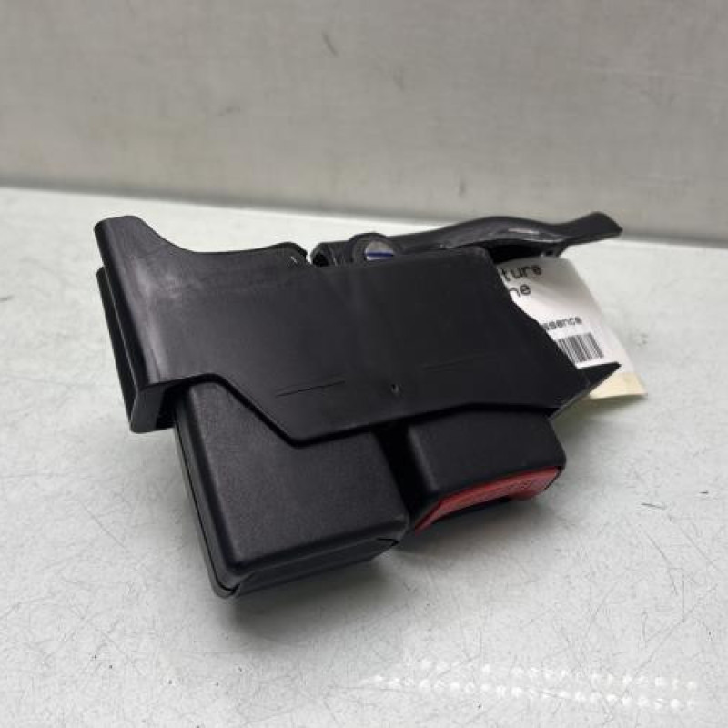 Attache ceinture arriere gauche RENAULT CLIO 3 Photo n°3