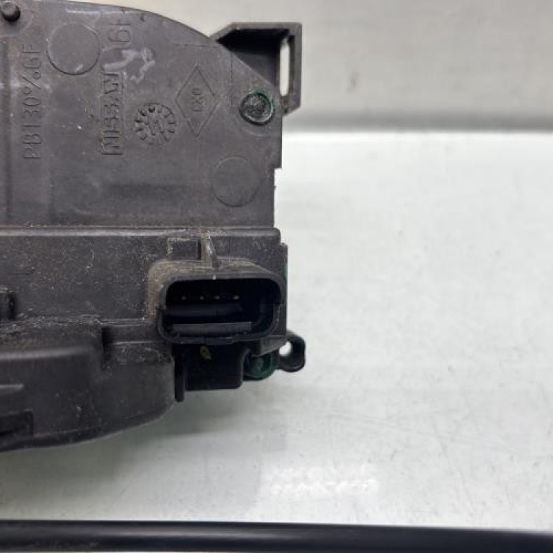 Serrure avant gauche RENAULT CLIO 3 Photo n°6