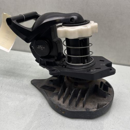 Treuil de roue de secours RENAULT CLIO 3