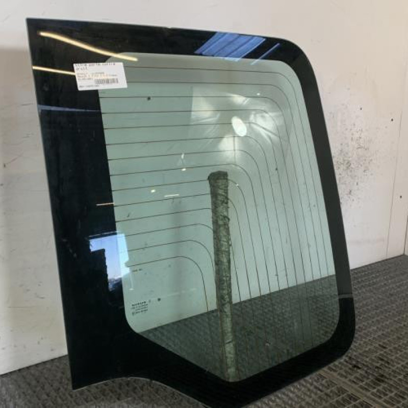 Vitre porte coffre droit RENAULT MASTER 3 Photo n°2