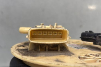 Pompe à carburant RENAULT MEGANE 4