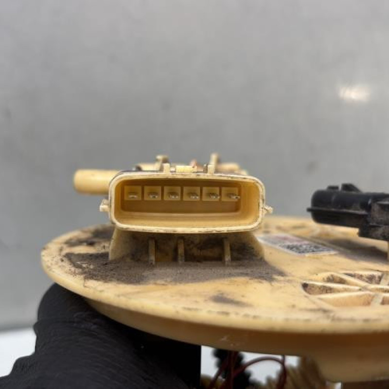 Pompe à carburant RENAULT MEGANE 4 Photo n°3