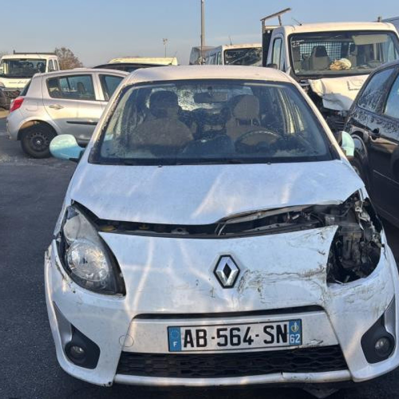 Attache ceinture arriere droit RENAULT TWINGO 2 Photo n°14