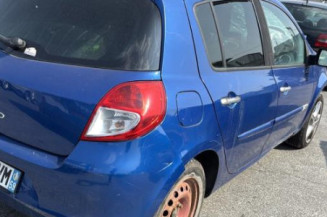 Serrure de coffre RENAULT CLIO 3