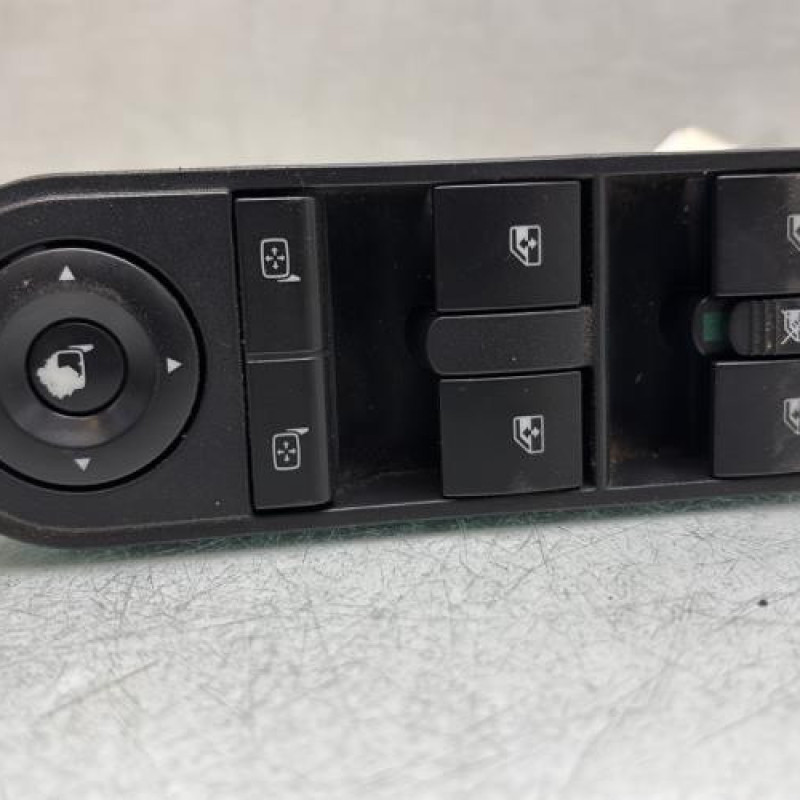 Commande retroviseurs OPEL ZAFIRA B Photo n°1