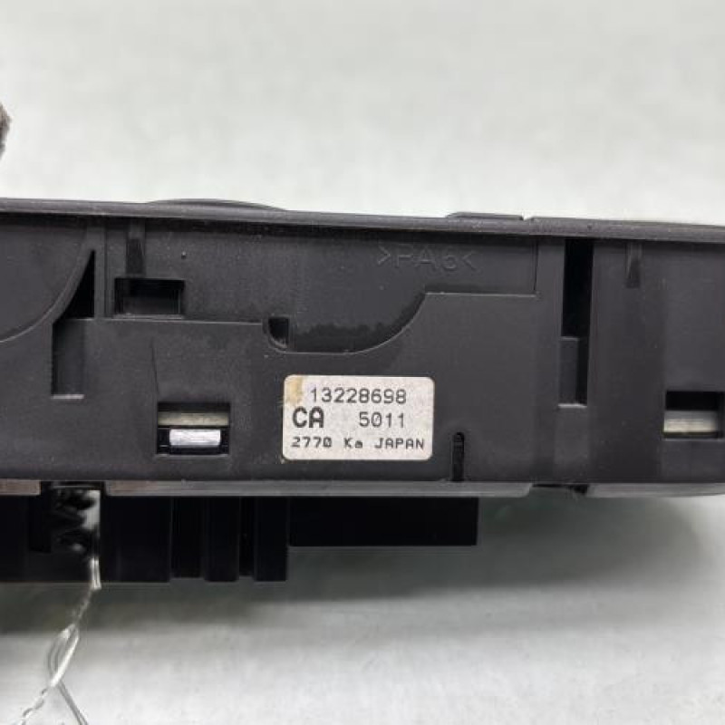 Commande retroviseurs OPEL ZAFIRA B Photo n°2