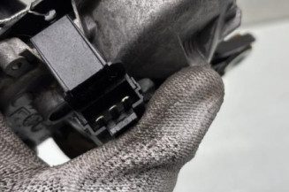 Moteur essuie glace arriere OPEL ZAFIRA B