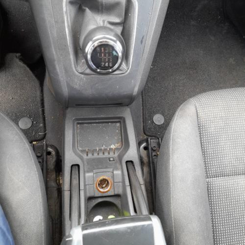 Moteur essuie glace arriere OPEL ZAFIRA B Photo n°16