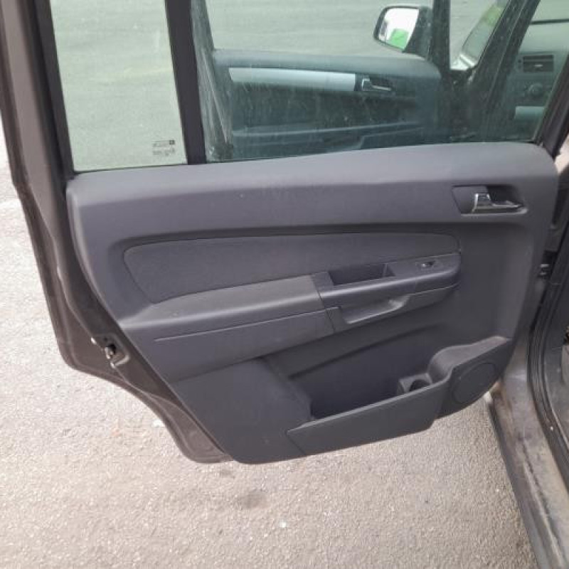 Neiman OPEL ZAFIRA B Photo n°17