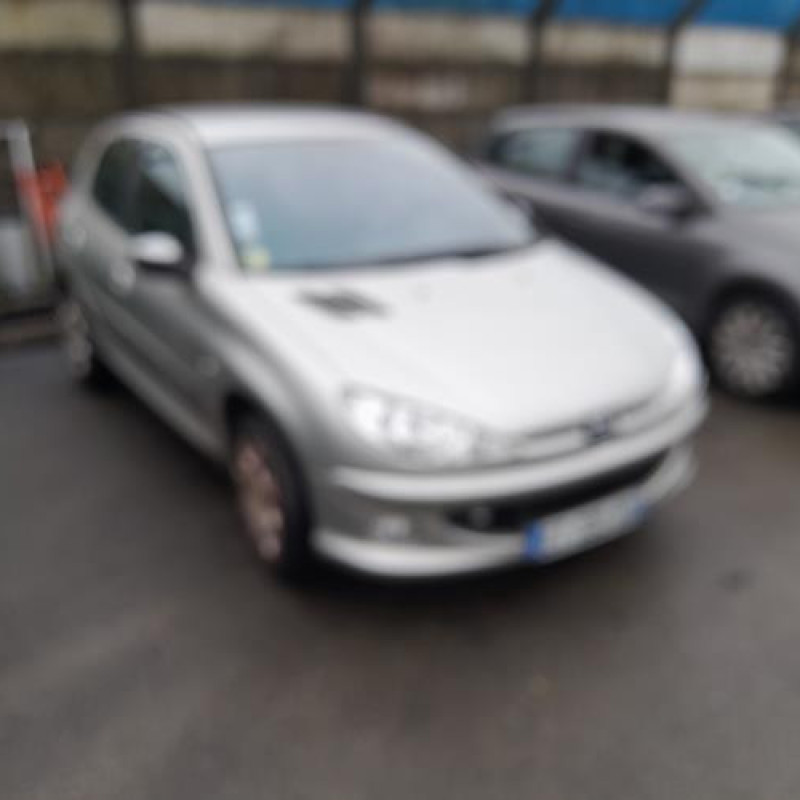 Aile avant droit PEUGEOT 206 Photo n°8