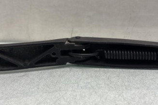 Bras essuie glace avant droit VOLKSWAGEN POLO 5