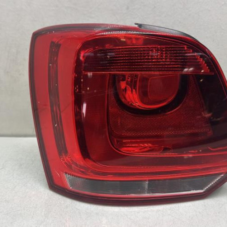 Feu arriere principal droit (feux) VOLKSWAGEN POLO 5 Photo n°1