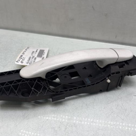 Poignee porte arriere droit VOLKSWAGEN POLO 5 Photo n°1