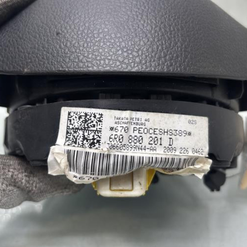 Air bag conducteur VOLKSWAGEN POLO 5 Photo n°4