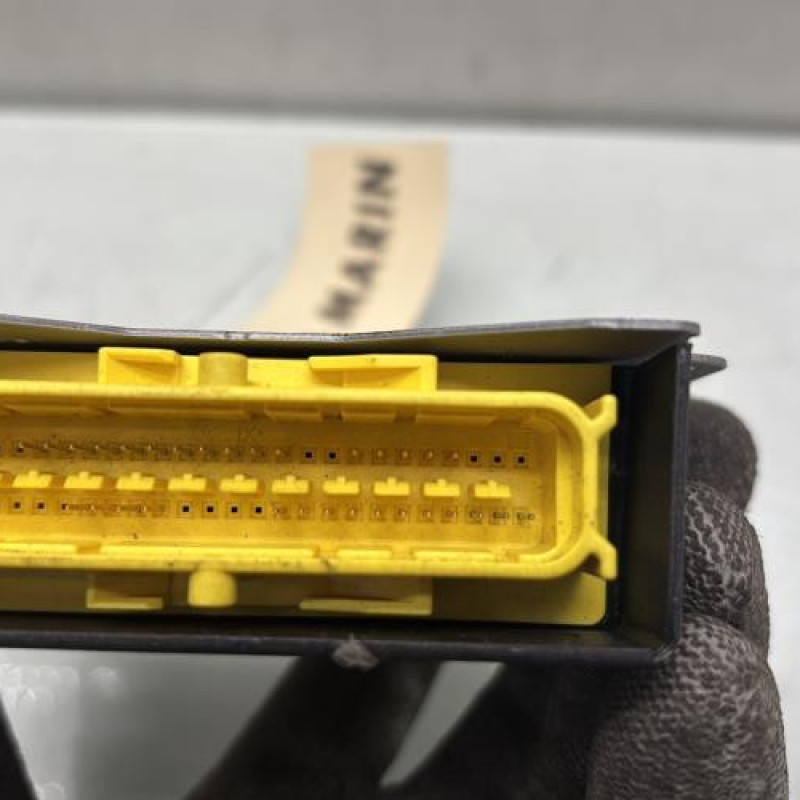 Boitier air bag VOLKSWAGEN POLO 5 Photo n°3