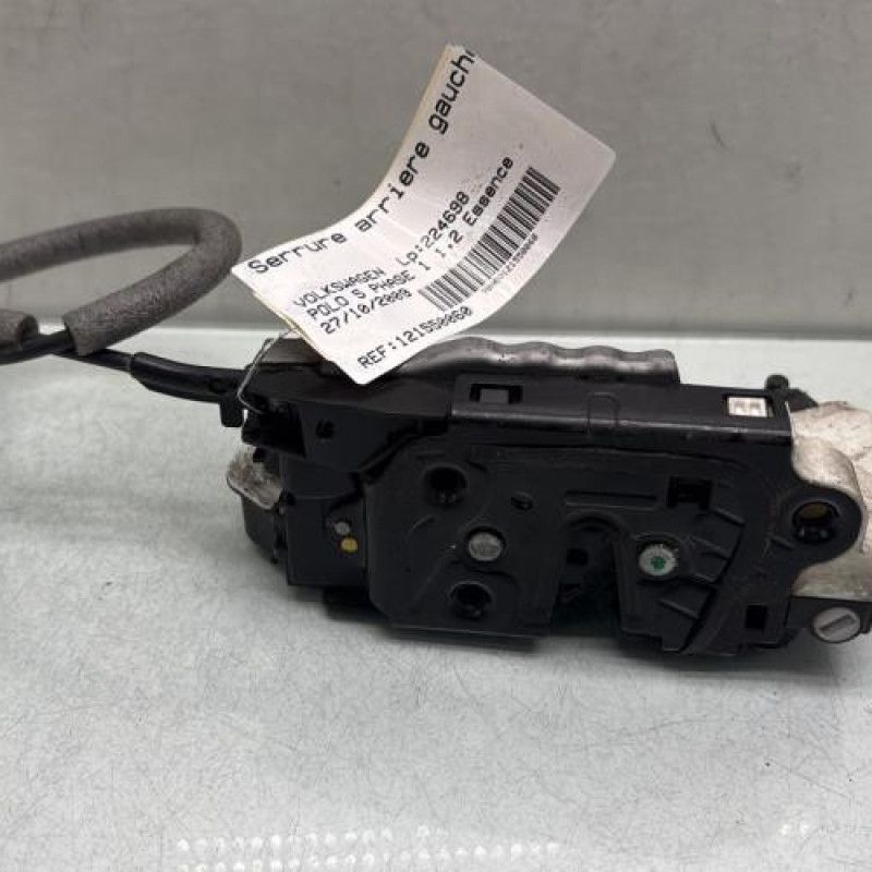 Serrure arriere gauche VOLKSWAGEN POLO 5 Photo n°1