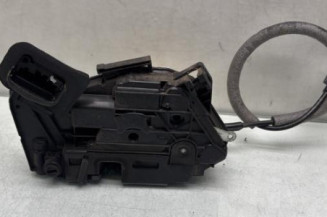 Serrure arriere gauche VOLKSWAGEN POLO 5