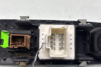 Interrupteur de leve vitre avant gauche PEUGEOT PARTNER 3