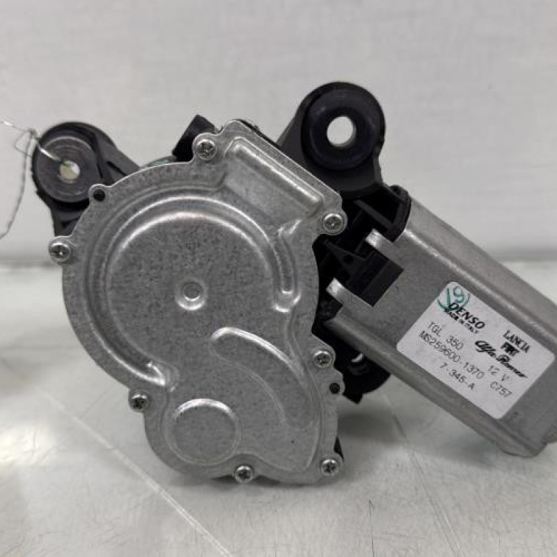 Moteur essuie glace arriere FIAT 500 2 Photo n°1