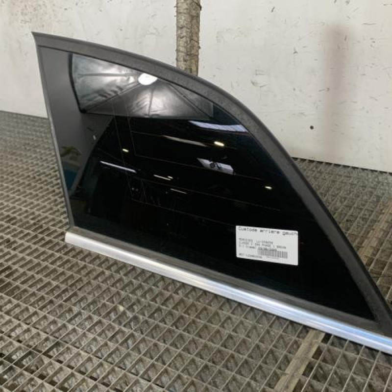 Custode arriere gauche MERCEDES CLASSE C 204 Photo n°2
