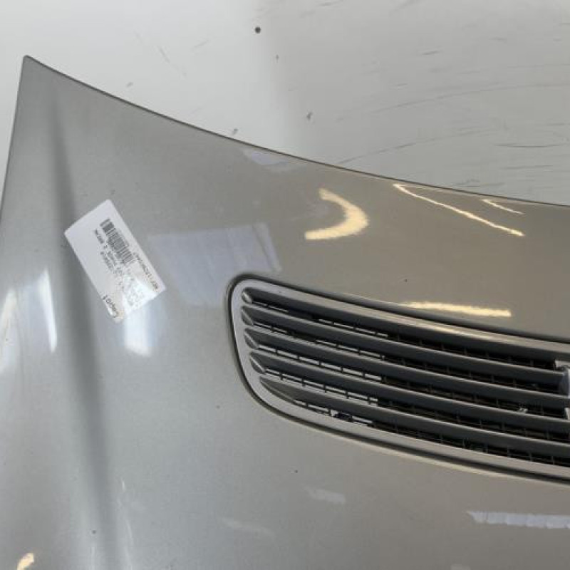 Capot MERCEDES CLASSE C 203 Photo n°6