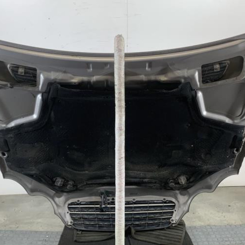 Capot MERCEDES CLASSE C 203 Photo n°8