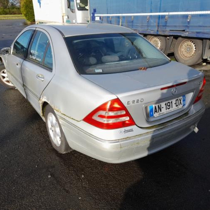 Feu arriere principal gauche (feux) MERCEDES CLASSE C 203 Photo n°7