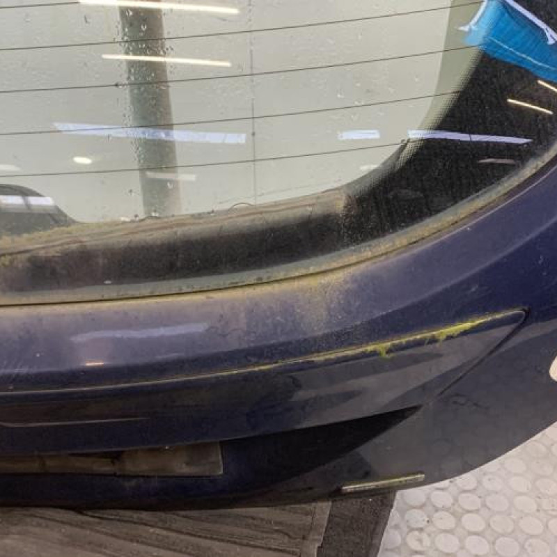 Malle/Hayon arriere FORD FOCUS 3 Photo n°4