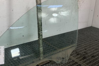 Vitre avant gauche BMW SERIE 3 E90