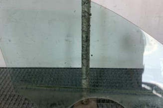 Vitre avant gauche BMW SERIE 3 E90