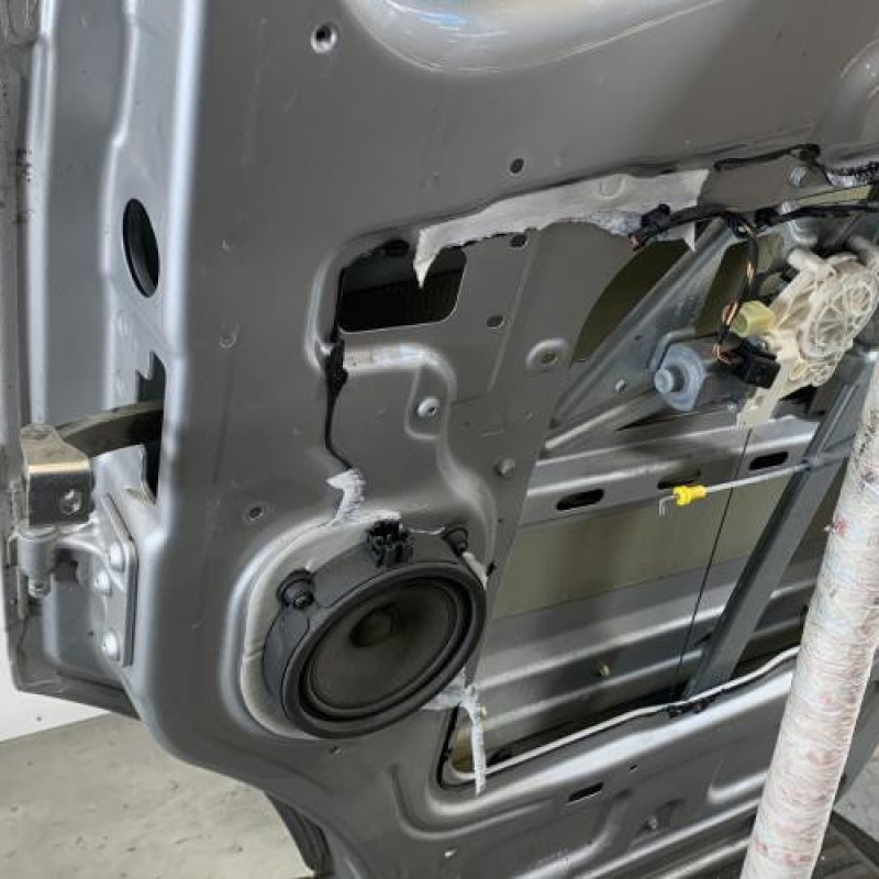 Porte avant droit VOLKSWAGEN CRAFTER 1 Photo n°4