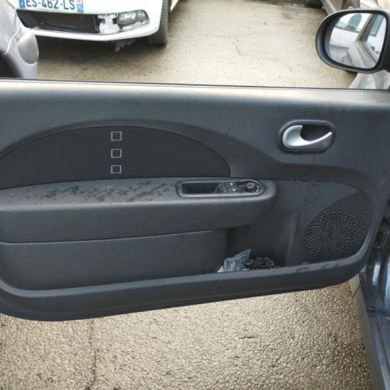 Retroviseur gauche RENAULT TWINGO 2 Photo n°13