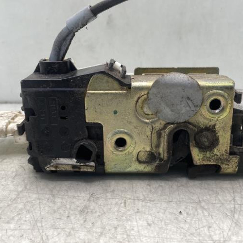 Serrure avant gauche CITROEN C4 1 Photo n°4