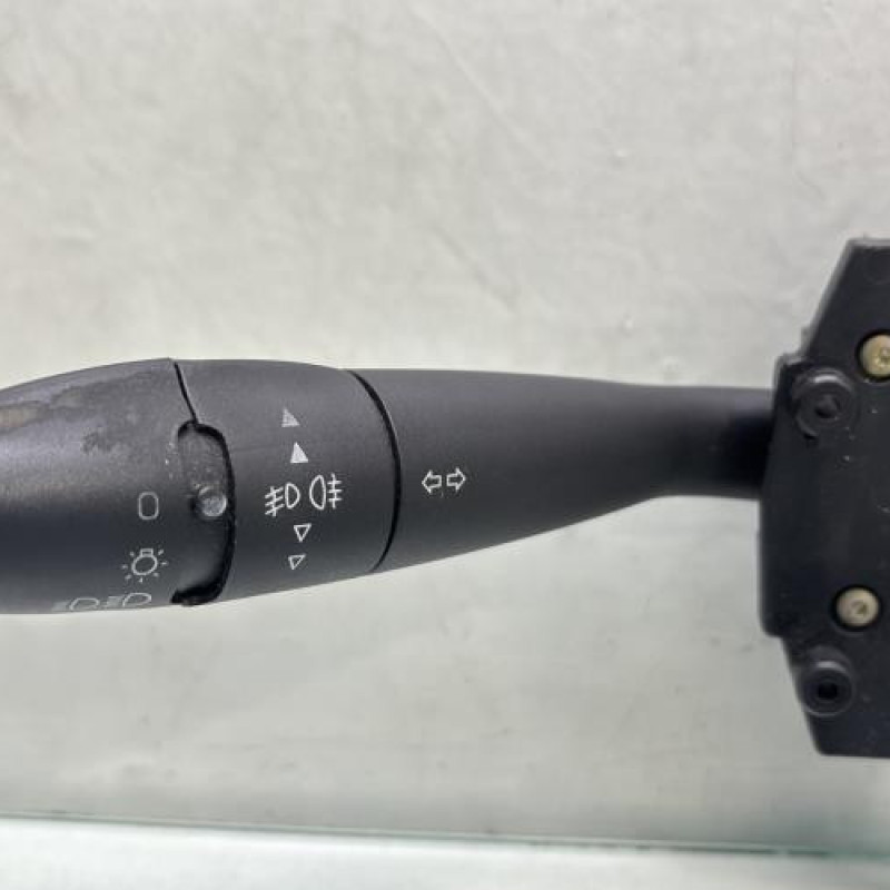 Com (Bloc Contacteur Tournant+Commodo Essuie Glace+Commodo Phare) CITROEN C4 1 Photo n°3