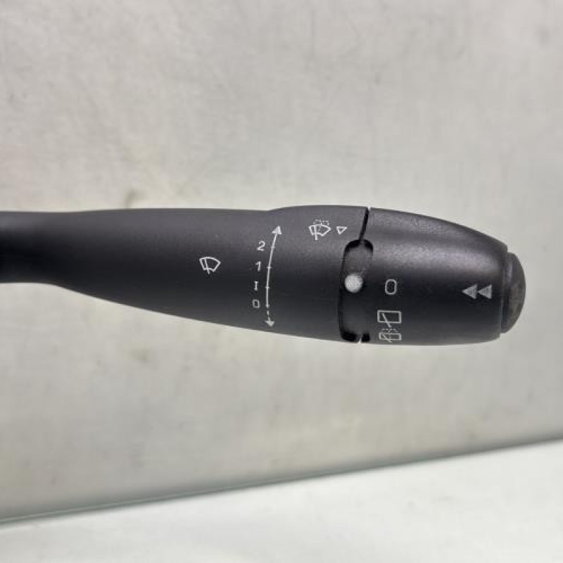 Com (Bloc Contacteur Tournant+Commodo Essuie Glace+Commodo Phare) CITROEN C4 1 Photo n°4