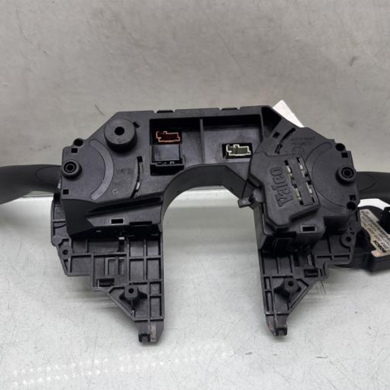 Com (Bloc Contacteur Tournant+Commodo Essuie Glace+Commodo Phare) CITROEN C4 1 Photo n°5